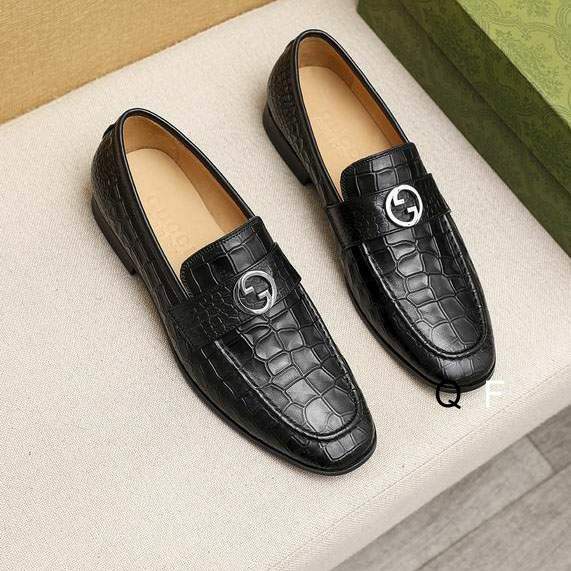 Picture of Gucci Shoes _SKUGuccisz38-452CTF376045